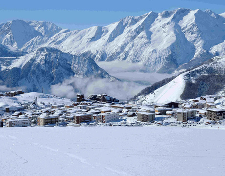 Alpe d'Huez ski resort guide